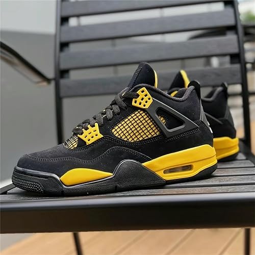 Nike Air Jordan 4 Retro Thunder