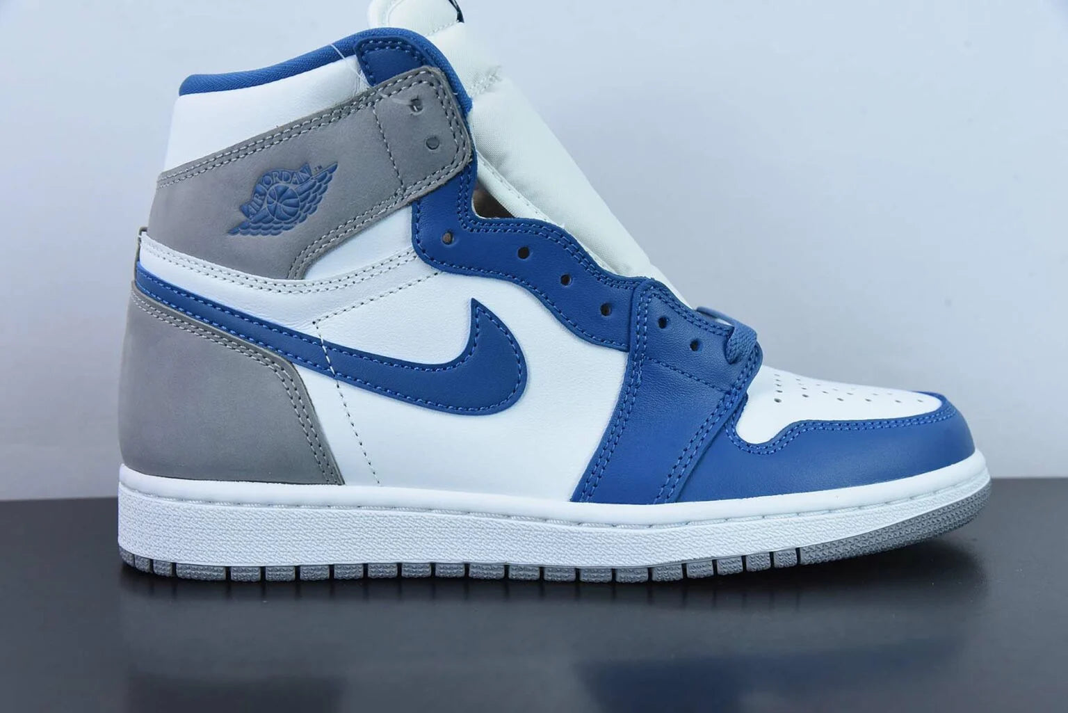 Jordan 1 Retro High OG True Blue