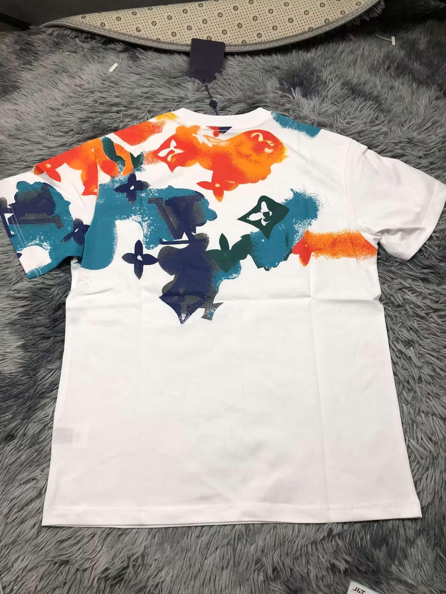 Louis Vuitton T-shirt