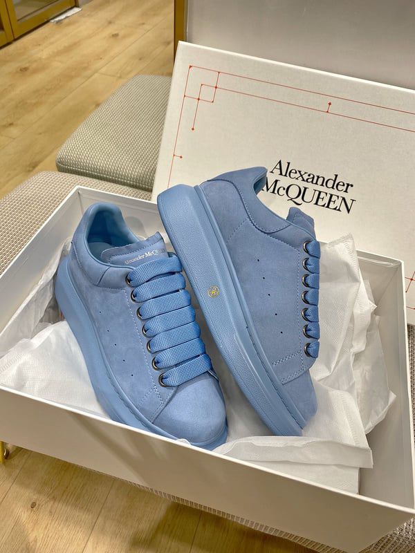 ALEXANDER MCQUEEN SNEAKER