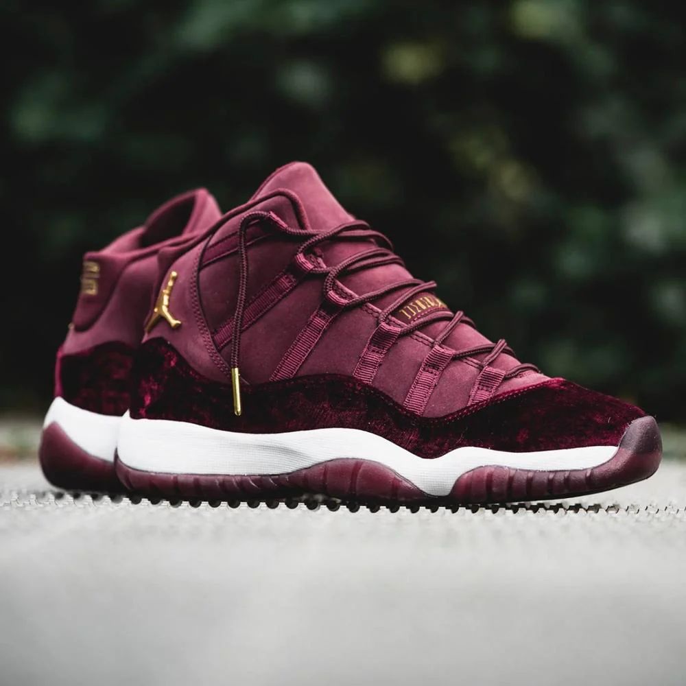 AIR JORDAN 11 RETRO GG HEIRESS VELVET